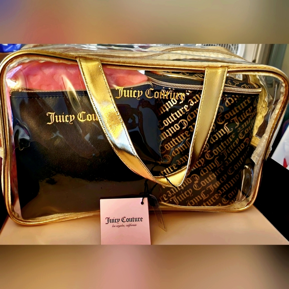 NWT 🌸🎀Juicy Couture 5pc Travel Set